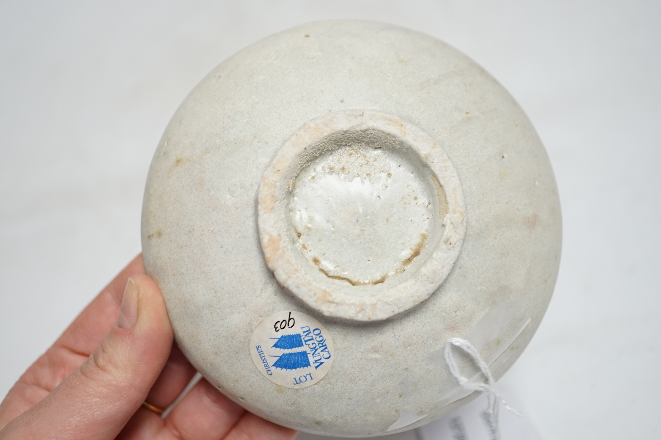 A Vung Tao cargo blue and white dish, 11.5cm diameter